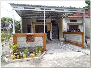 Ready Unit Dalam Perumahan Di Lingkungan Asri Dekat Pasar Joho