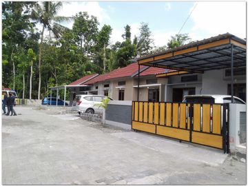 Ready Unit Dalam Perumahan Di Lingkungan Asri Dekat Pasar Joho
