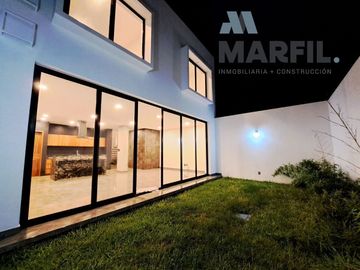 Venta de Casa de 4 habitaciones con acabados de Lujo al Norte de Colima