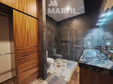 Venta de Casa de 4 habitaciones con acabados de Lujo al Norte de Colima