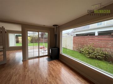 Casa en Venta en 160 m2 construidos en Faro Los Colonos