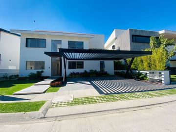 Casa en Fraccionamiento en Paraíso Country Club, Emiliano Zapata, Morelos CAEN-8