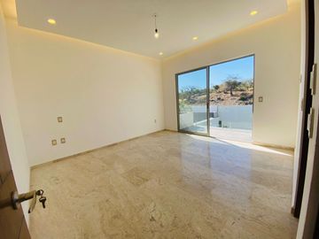 Casa en Fraccionamiento en Paraíso Country Club, Emiliano Zapata, Morelos CAEN-8