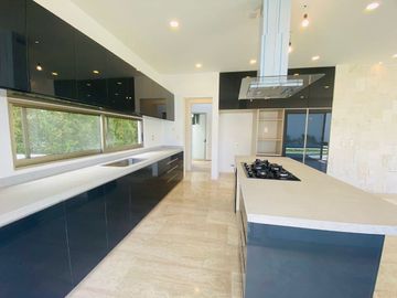 Casa en Fraccionamiento en Paraíso Country Club, Emiliano Zapata, Morelos CAEN-8