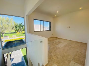 Casa en Fraccionamiento en Paraíso Country Club, Emiliano Zapata, Morelos CAEN-8