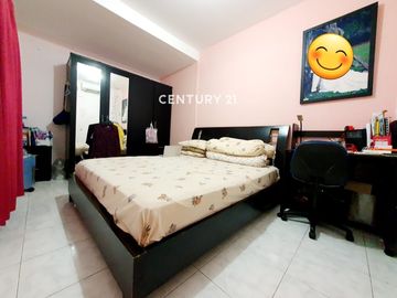 DIJUAL RUMAH HO0K POSISI STRATEGIS DI TAMAN PARAHYANGAN