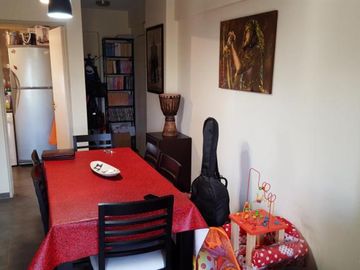 DEPARTAMENTO 2 AMB AMPLIO CASEROS CENTRO