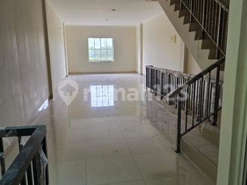For Sale Cepat Ruko Green Lake City - 4 Lantai Lokasi Strategis