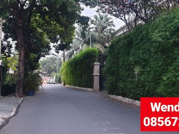 DIJUAL RUMAH STRATEGIS PRESTIGIOUS DEKAT MRT STATION H. NAWI, CIPETE