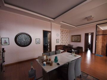 8 Bedroom House for sale