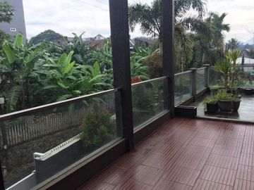 8 Bedroom House for sale