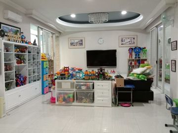 Rumah Furnish di Wisata Bukit Mas Surabaya Barat Furnish