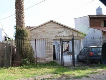 LOTE CON PROPIEDAD EN BLOCK