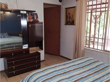 EN VENTA ESTUPENDA CASA EN PLENO CORAZÓN DE TALCA 3D / 2B