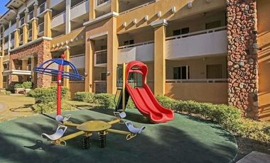 2 BEDROOM Condo with Balcony Near BGC Eastwood Ortigas SM Megamall C5