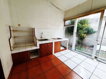 Di Sewakan Rumah Siap Huni 2 Kamar di Perumahan Antapani Bandung