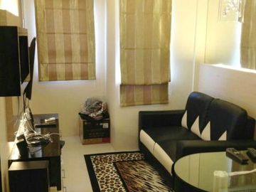Apt. Puncak Kertajaya, Strategis