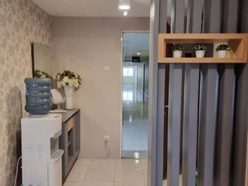 Apartemen Puncak Dharmahusada, Full Furnish, Hadap Selatan