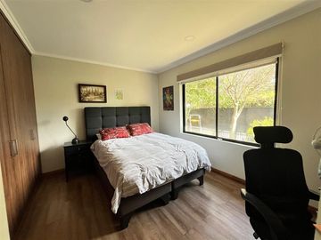 Casa en arriendo de 5 dorm. en Talca