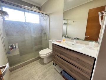 Casa en arriendo de 5 dorm. en Talca