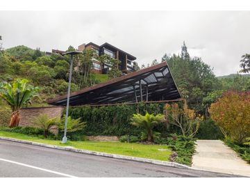 Apartamento en venta en sector de Fizebad - El Retiro