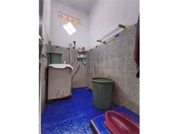 Di jual rumah murah dekat KFC taman alamanda di Karangsatria