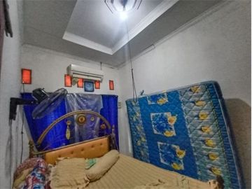 Di jual rumah murah dekat KFC taman alamanda di Karangsatria