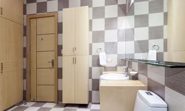 3 Bedroom unit Luxe Residences For Rent