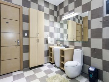 3 Bedroom unit Luxe Residences For Rent