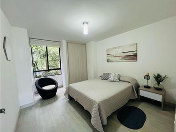 Apartamento Amoblado Cerca Al Centro Comercial Santafe