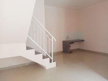 Di Jual Rumah Baru Siap Huni 3 Kamar di Andir Townhouse Bandung