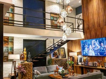 Villa Lucca: Home Luxury Living