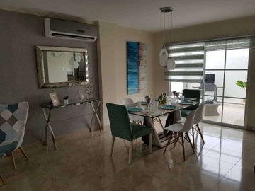 Venta de casa esquinera lista a estrenar en urb, casalaguna a pocos min. de Riocentro el Dorado - acepto Biess.