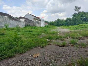 Selatan Kampus UII Jakal, Kavling Standart Perumahan