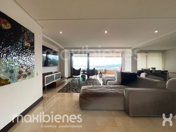 apartamento en arriendo en el tesoro. Cod A69367