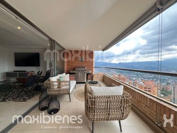 apartamento en arriendo en el tesoro. Cod A69367