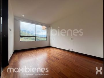 apartamento en arriendo en el tesoro. Cod A69367