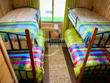 Luminosa y Amplia Casa 9 Dormitorios