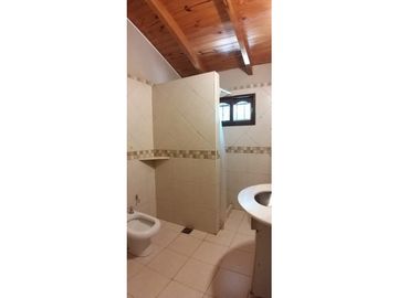 Chalet 5 dormitorios con piscina y jardín, Villa San Martín