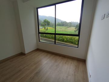 apartamento en arriendo en la argentina. Cod A400554