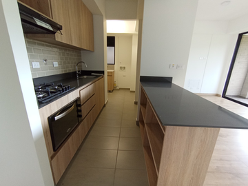 apartamento en arriendo en la argentina. Cod A400554