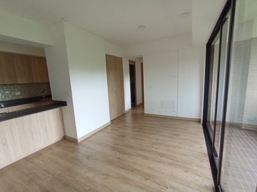 apartamento en arriendo en la argentina. Cod A400554
