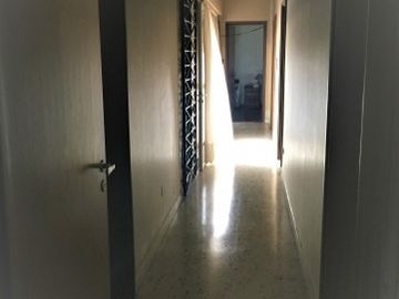 Casa en muy buen estado y calidad de construccion RETASADA!