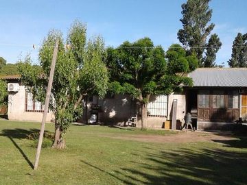 Casa quinta sobre lote de 10.000m2 en Necochea