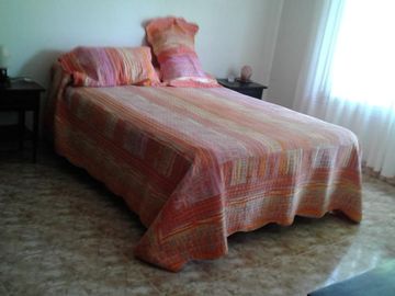 Casa quinta sobre lote de 10.000m2 en Necochea