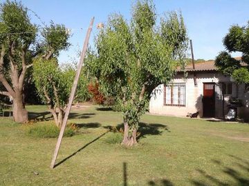 Casa quinta sobre lote de 10.000m2 en Necochea