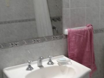 Casa quinta sobre lote de 10.000m2 en Necochea