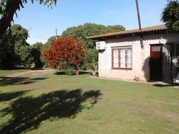 Casa quinta sobre lote de 10.000m2 en Necochea