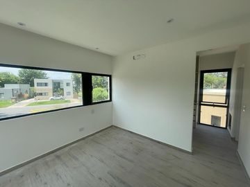 Venta Casa Santo Tomas - Lote Esquina - A ESTRENAR