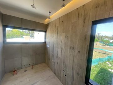 Venta Casa Santo Tomas - Lote Esquina - A ESTRENAR